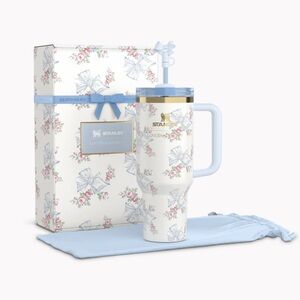 Stanley LoveShackFancy Holiday Quencher 40oz